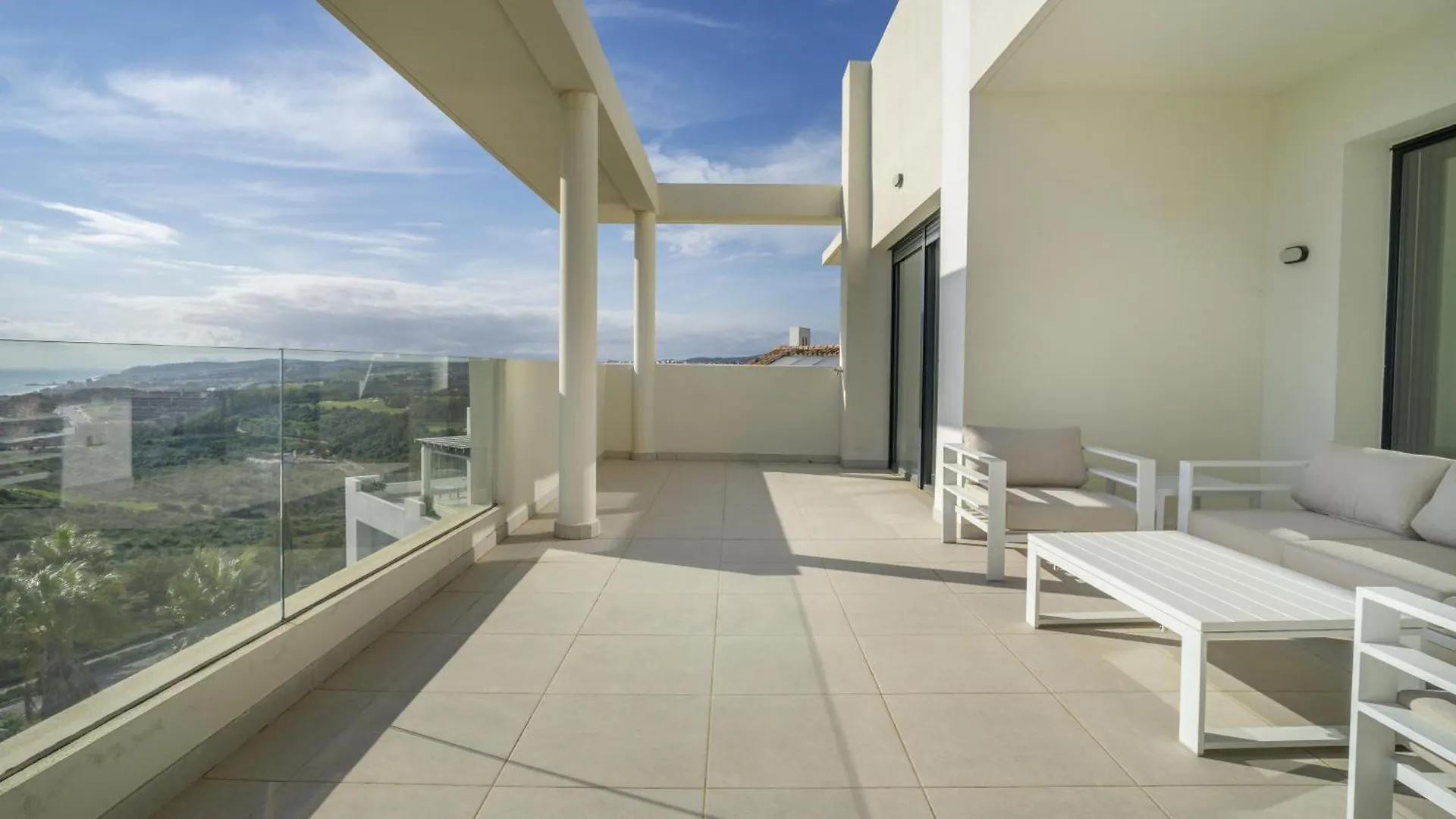 Theedgebythesea Fabulous Penthouse With Seaviews Estepona 0*,  Spain